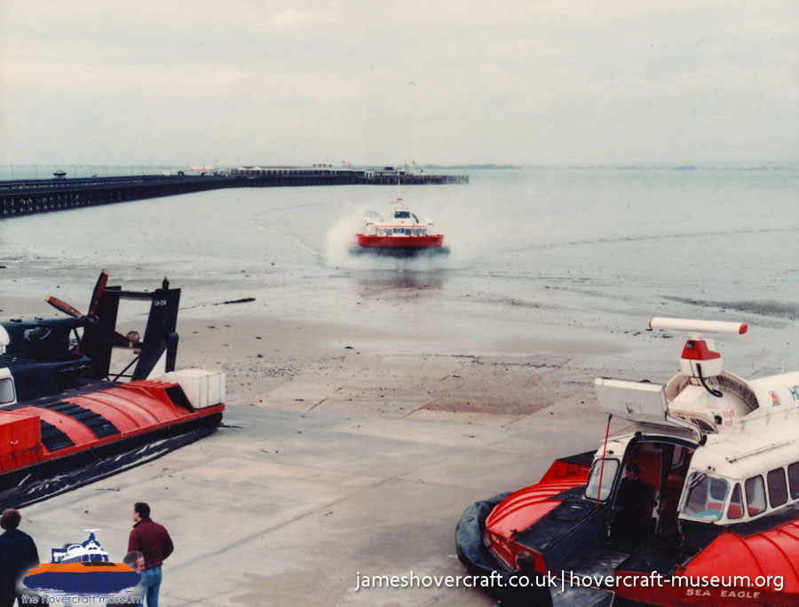 AP1-88 hovercraft at Ryde hoverport -  (credit: The <a href='http://www.hovercraft-museum.org/' target='_blank'>Hovercraft Museum Trust</a>).